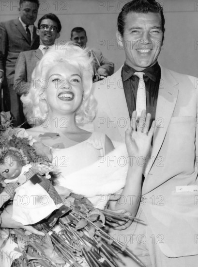 Jayne MANSFIELD with husband, 1961