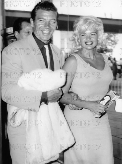 Jayne MANSFIELD with husband, 1961