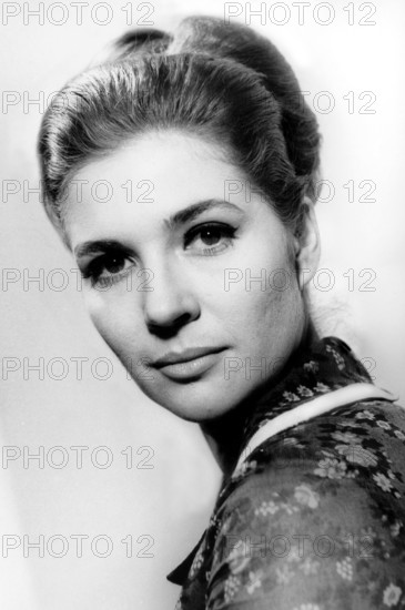 Christiane HÖRBIGER, portrait
