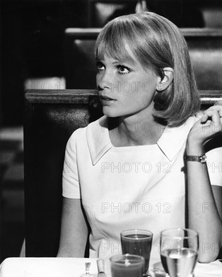 Mia FARROW, early 1968