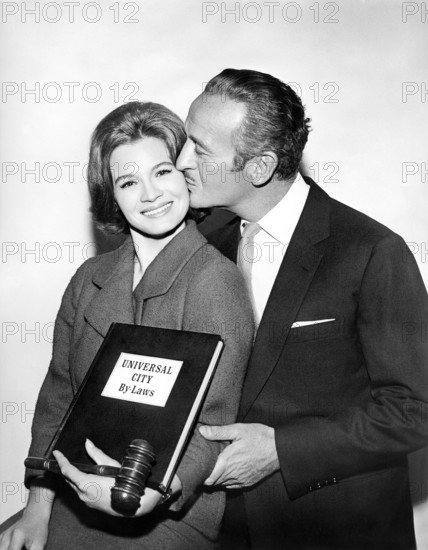 Angie DICKINSON and David NIVEN, 1963