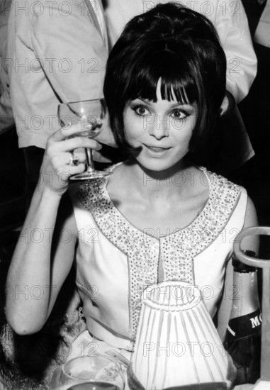 Daliah LAVI, New Year's Eve 1963