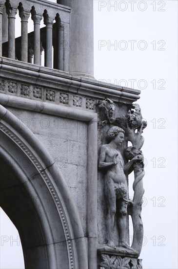 Le Palais Ducal à Venise : détail de façade.