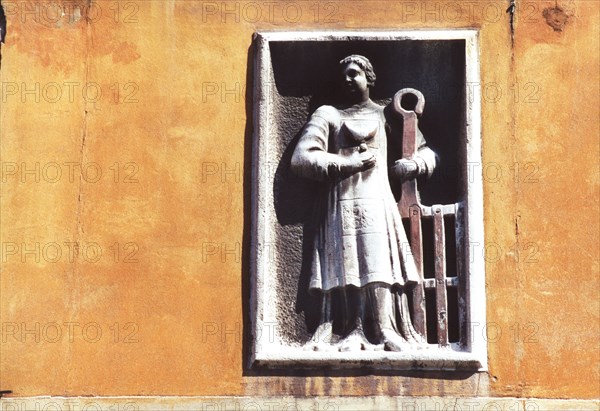 Dorsoduro in Venice: detail of a facade.