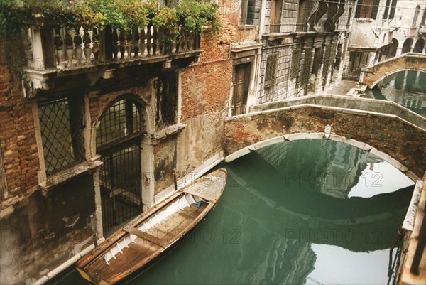 Le Rio de Ca'Widmann à Venise et le pont Pasqualigo.