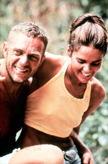 O/S PAPILLON (1973) STEVE MCQUEEN, ALI MACGRAW SMQ 018