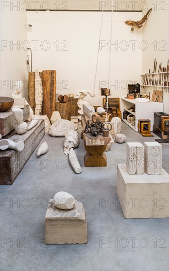 reconstructed onetime studio of sculptor constantin brancusi, rue rambuteau, paris, ile de france, france