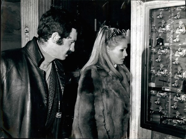 Ursula Andress et Jean-Paul Belmondo, 1966