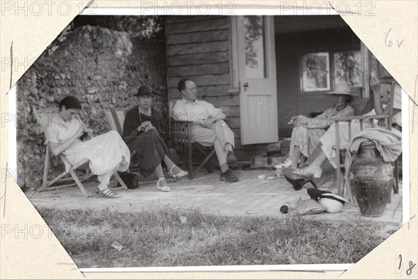 Angelica Garnett, Vanessa Bell, Clive Bell, Virginia Woolf, John Maynard Keynes and Lydia Lopokova at Monk's house