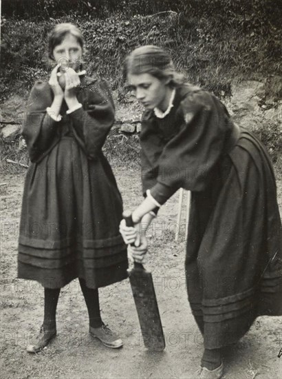 Virginia Woolf and Vanessa Bell children