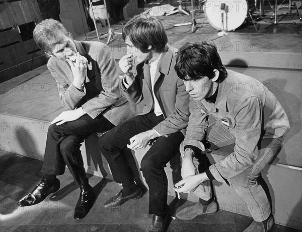 ROLLING STONES Oldham, Watts and Richard in  1964 - see description below