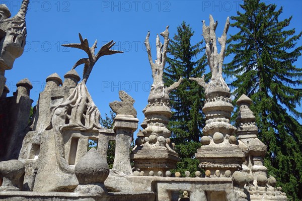 Palais idÃ©al of Ferdinand Cheval in France