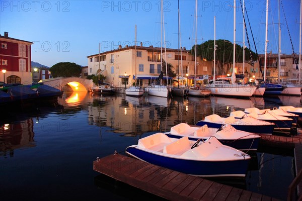 PORT GRIMAUD MARINA COTE D'AZUR