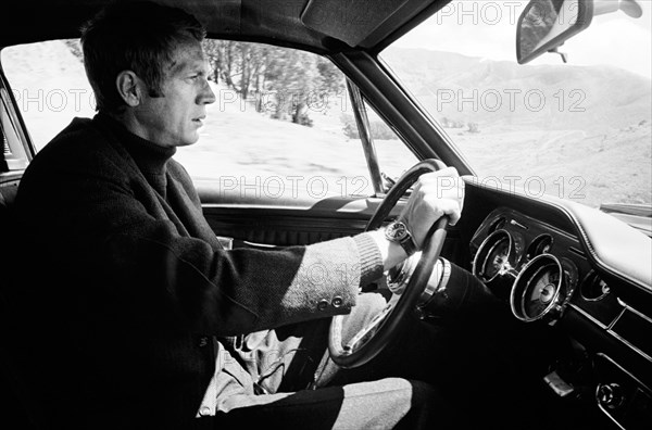 Studio Publicity Still from "Bullitt" Steve McQueen 1968 Warner / Seven Arts   File Reference # 31537_565THA