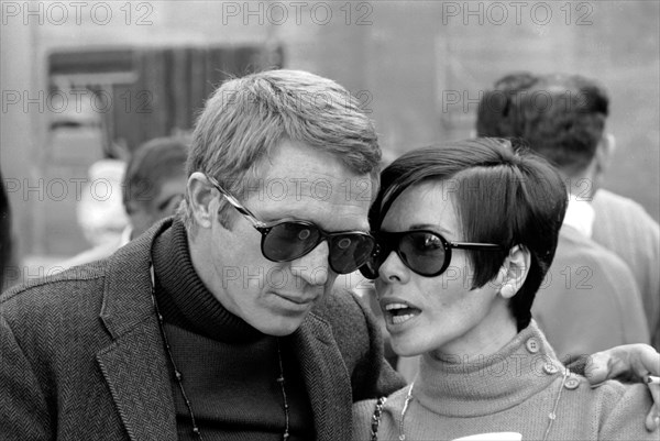 Studio Publicity Still from "Bullitt"  Steve McQueen, Neile Adams  1968 Solar Productions   File Reference # 32914_040THA