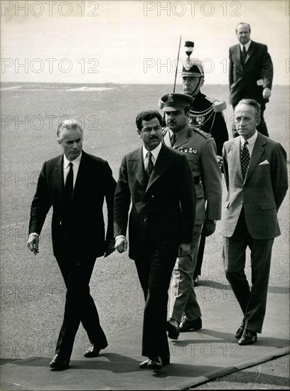 Jun. 14, 1972 - Jacques Chaban-Delmas welcomes Saddam Hussein, Vice-President of the Commanding Council of the Iraqi Revolution, to Paris at the Orly airport.