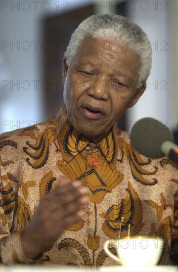 Nelson Mandela speaks during a new conference.