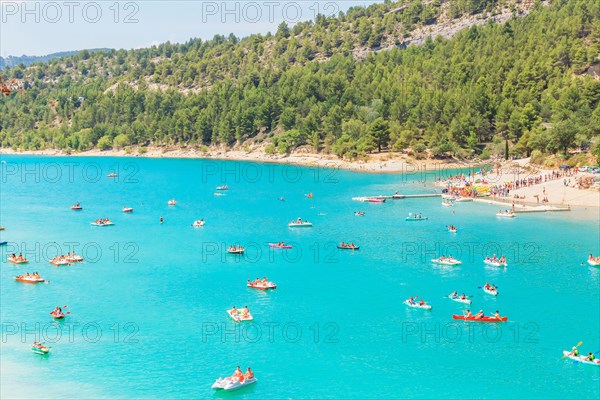 Lake of Sainte-Croix, Gorges du Verdon, Alpes-de-Haute Provence, Provence, France, Europe