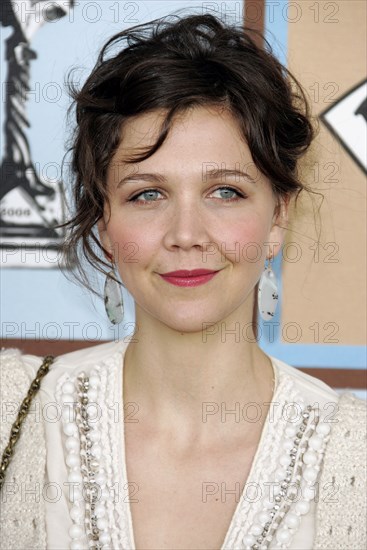 MAGGIE GYLLENHAAL ACTRESS SANTA MONICA  CALIFORNIA  USA 04/03/2006