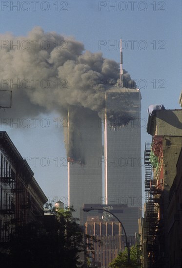 Twin towers of the World Trade Center on the morning of September 11 2001 ©Stacy Walsh Rosenstock/Alamy
