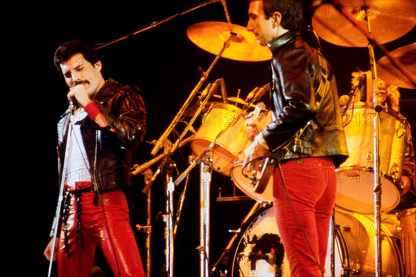 LEIDEN, THE NETHERLANDS - NOV 27, 1980: Queen during a concert in the Groenoordhallen in Leiden in the Netherlands