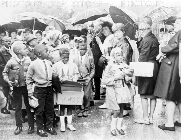 Racism, Mothers Protest Desegregation, 1965