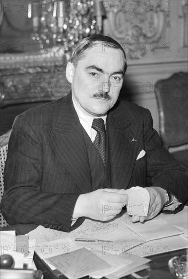 PARIS, FRANCE 1940-10-08 Marcel Deat, former minister of labour, poses 1940 when he was editor of the "Oeuvre".
Photo: Chas Baulard / AB Text & Bilder / Acme / SVT / Kod: 5600