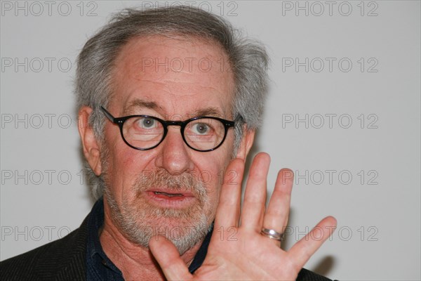 Steven Spielberg "Lincoln" Portrait Session, November 19, 2012. Reproduction by American tabloids is absolutely forbidden. File Reference # 31717_002JRC  For Editorial Use Only -  All Rights Reserved