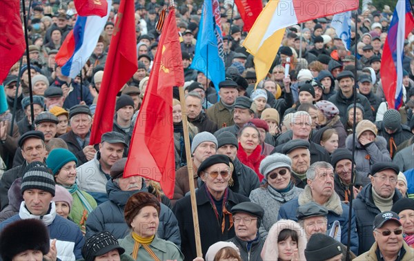 Odessa, Ukraine. 9th March, 2014. People's Assembly "Kulikovo Field". This demonstration in Kulikovo Field, Odessa, Ukraine (South Ukraine), against the new government in Kiev, against the National-fascism, for a referendum, and in support of the Crimea and Crimean peoples, Credit:  KEN VOSAR/Alamy Live News