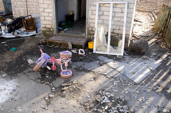 Kiev, Ukraine. 27th Feb, 2015. Geometry of war. Totally destroyed by separatists village Piski, Donetsk region. © Bogdan Rossinsky/Pacific Press/Alamy Live News