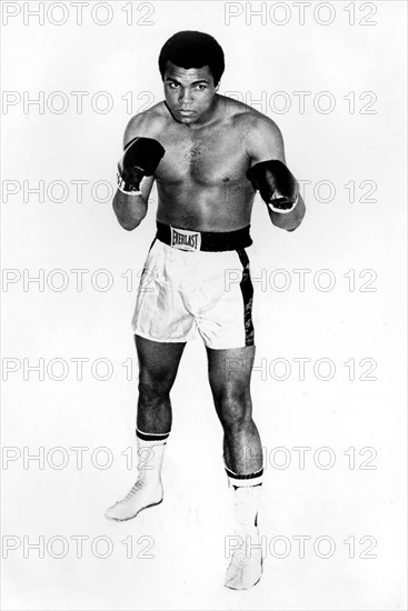 Jan. 1, 2011 - MUHAMMAD ALI.©SUPPLIED BY © Globe Photos/ZUMAPRESS.com/Alamy Live News Credit:  ZUMA Press, Inc./Alamy Live News