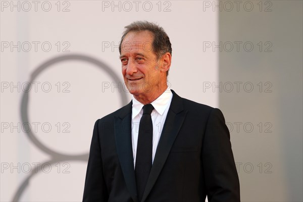 Venice, Italy. 10 September 2021.  Vincent Lindon attends the red carpet of the movie 'Un Autre Monde' during the 78th Venice International Film Festival on September 10, 2021 in Venice, Italy.
Photo © Ottavia Da Re/Sintesi/Alamy Live News