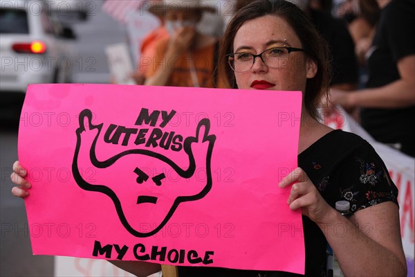 May 3, 2022, Tucson, Arizona, U.S: Around a thousand Pro Choice abortion rights demonstrators hold rally outside the Federal Courthouse in Tucson. They came out to protest after a leaked draft majority opinion from the Supreme Court  showed that Roe Vs Wade will be overturned severely limiting or in some States eliminating the right to an abortion. Abortion in the United States has been legal for over 50 years since the landmark court decision guaranteeing access to safe abortions . In the past few years State legislatures have been chiping away at abortion rights. Now with the conservative Su