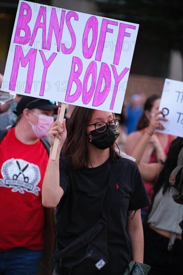 May 3, 2022, Tucson, Arizona, U.S: Around a thousand Pro Choice abortion rights demonstrators hold rally outside the Federal Courthouse in Tucson. They came out to protest after a leaked draft majority opinion from the Supreme Court  showed that Roe Vs Wade will be overturned severely limiting or in some States eliminating the right to an abortion. Abortion in the United States has been legal for over 50 years since the landmark court decision guaranteeing access to safe abortions . In the past few years State legislatures have been chiping away at abortion rights. Now with the conservative Su