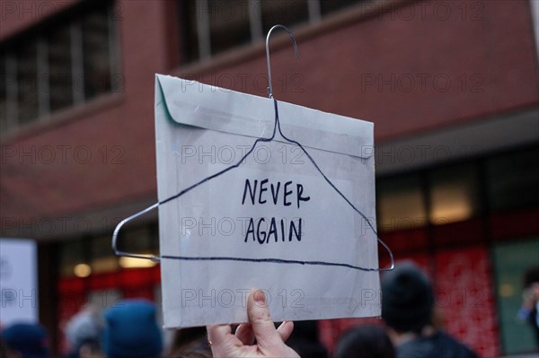 May 3, 2022, Boston, Massachusetts, USA: Demonstrators in Boston filled the streets with chants and signs Tuesday after the leaked SCOTUS decision putting the fate of Roe V. Wade into jeopardy. (Credit Image: © James Bartlett/ZUMA Wire/ZUMAPRESS.com)