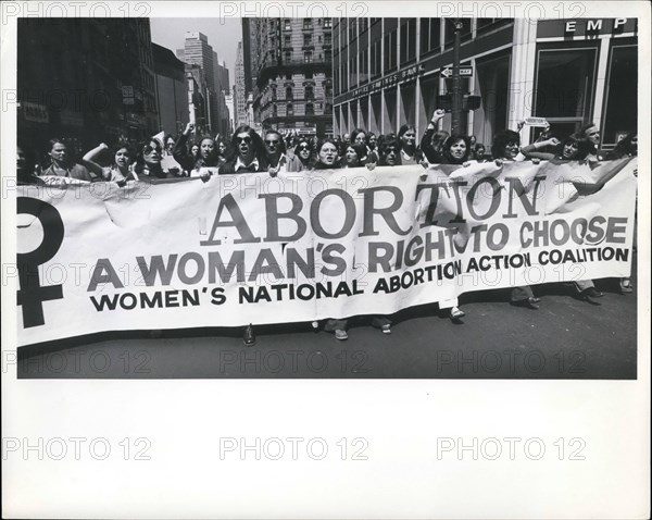 Feb. 26, 2012 - Women's Lib abortion demonstration, Union Square, NYC, May 6, 1972 Demonstration against the repeal of New York State's Abortion law. Women's Lib and other organization demonstrated at Union Square with mostly young female marchers equipped with a variety of signs, banners and buttons, for the upholding of New York's one year old Liberal abortion law.