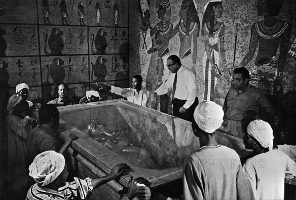Howard Carter discovered Tutankhamun's tomb in the Valley of the Kings, near Luxor in Egypt in November 1922.Scanned from image material in the archive of Press Portrait Service (formerly Press Portrait Bureau)