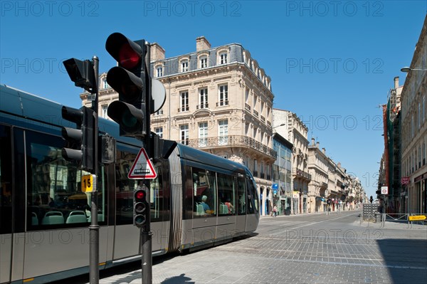 Bordeaux, Tramway, Hotel de Ville