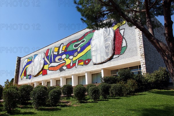 Facade of the Fernand Leger Museum, Biot, Cote d'Azur, France