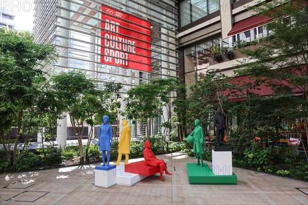 Tokyo, Japan. 21st July, 2021. 'The Audience' by Xavier Veilhan on display at the Olympic Agora.The Olympic Agora in Nihonbashi district is an art project which revives an ancient Greek idea of confluence of sport, art and culture. "Agora" comes from Greek and stands for a vibrant public space where people gathered to buy and sell goods, exchange political ideas and do sports. Credit: SOPA Images Limited/Alamy Live News