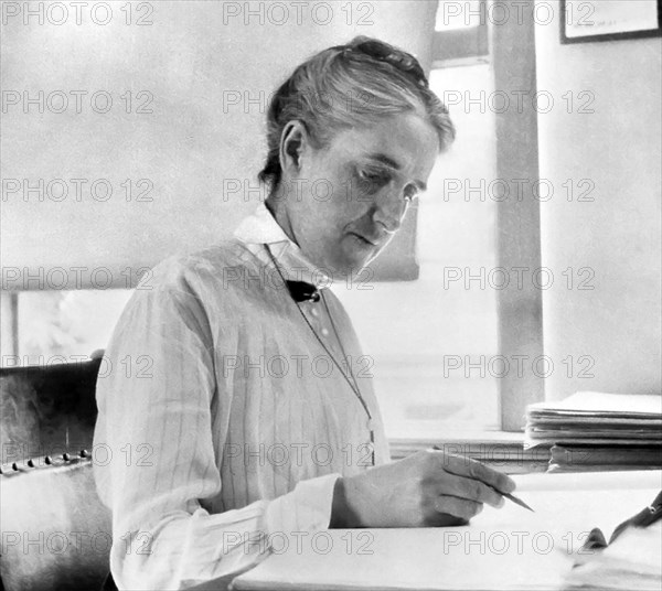 Henrietta Swan Leavitt. Portrait of the American astronomer, Henrietta Swan Leavitt (1868-1921)