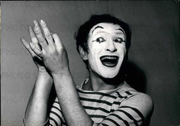 Apr. 04, 1954 - Famous French Mime back to Paris: After a successful tour in America and japan, Marcel Marceau, the famous French Mime, and his company are back in Paris. Marcel Marceau rehearsing for his new show shortly to start at the theatre Ambigu, Paris