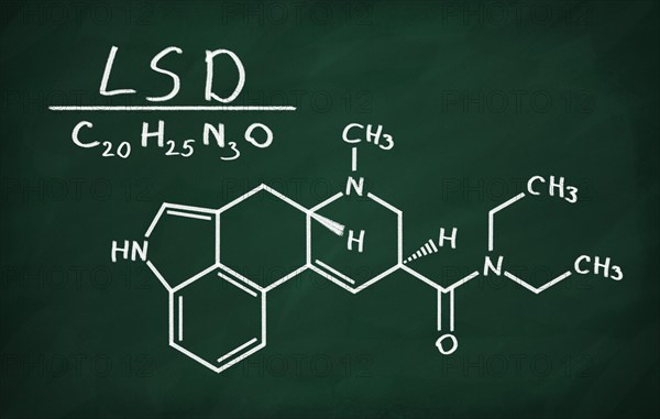 Structural model of LSD on the blackboard.