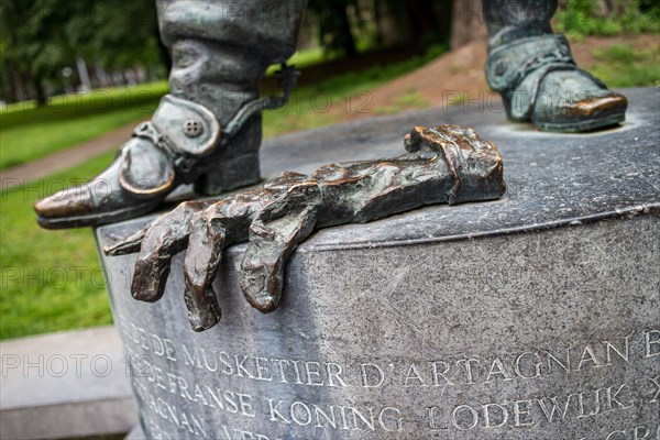 d'Artagnan (Charles de Batz de Castelmore) Statue glove detail in the Aldenhofpark Maastricht, Netherlands