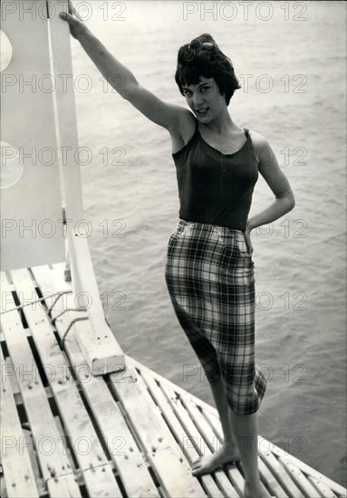 Feb. 25, 2012 - Cannes Film - Festival : The French Star Bernadette Lafont.: The french star, Bernadette Lafont, who is starring in Claude Chabrol's first film ''Le Beau Serge'