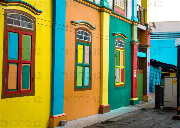 Architecture & painting walls in Little India, Singapore, taken during diwali 2020