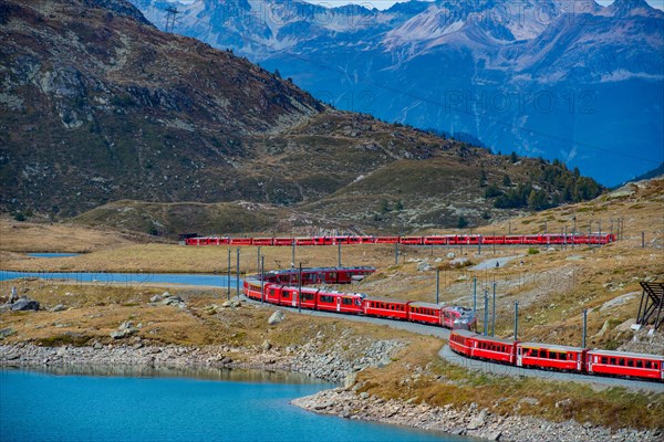 Bernina red train unesco heritage