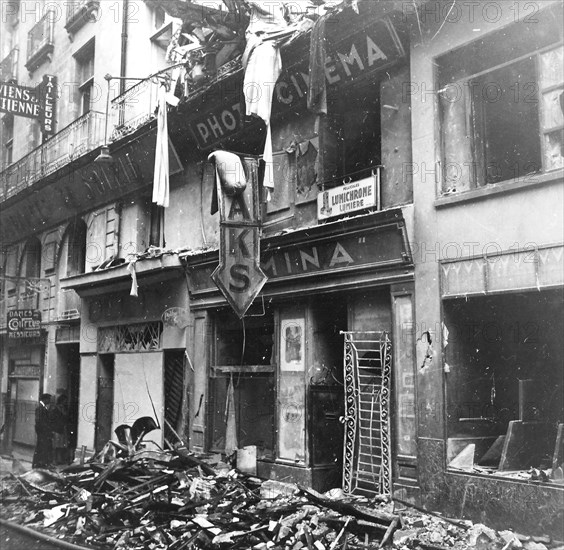 world war ii : bombing of nantes, France