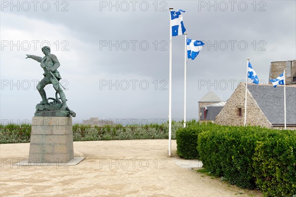 Statue of the pirate captain Robert Surcouf, Saint-Malo, Ille-et-Vilaine, Emerald Coast, Brittany, France