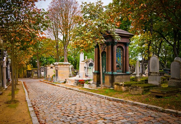 Pere-lachaise cemetery, Paris, France